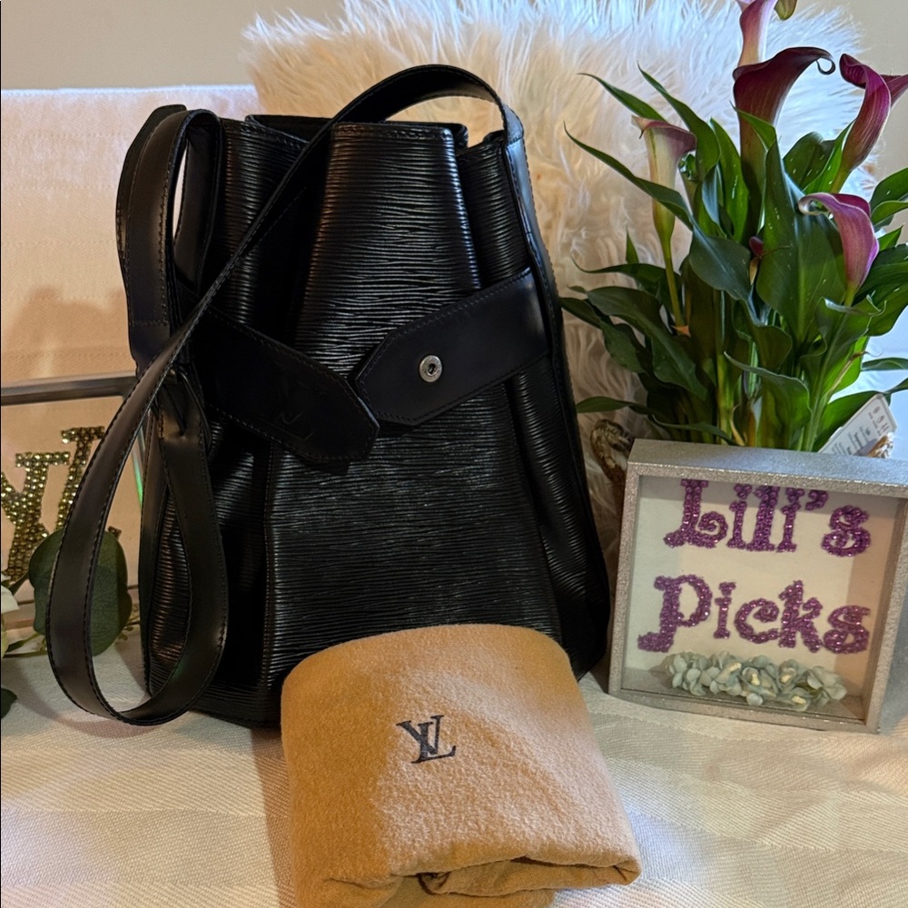 Black Designer Women's Bag